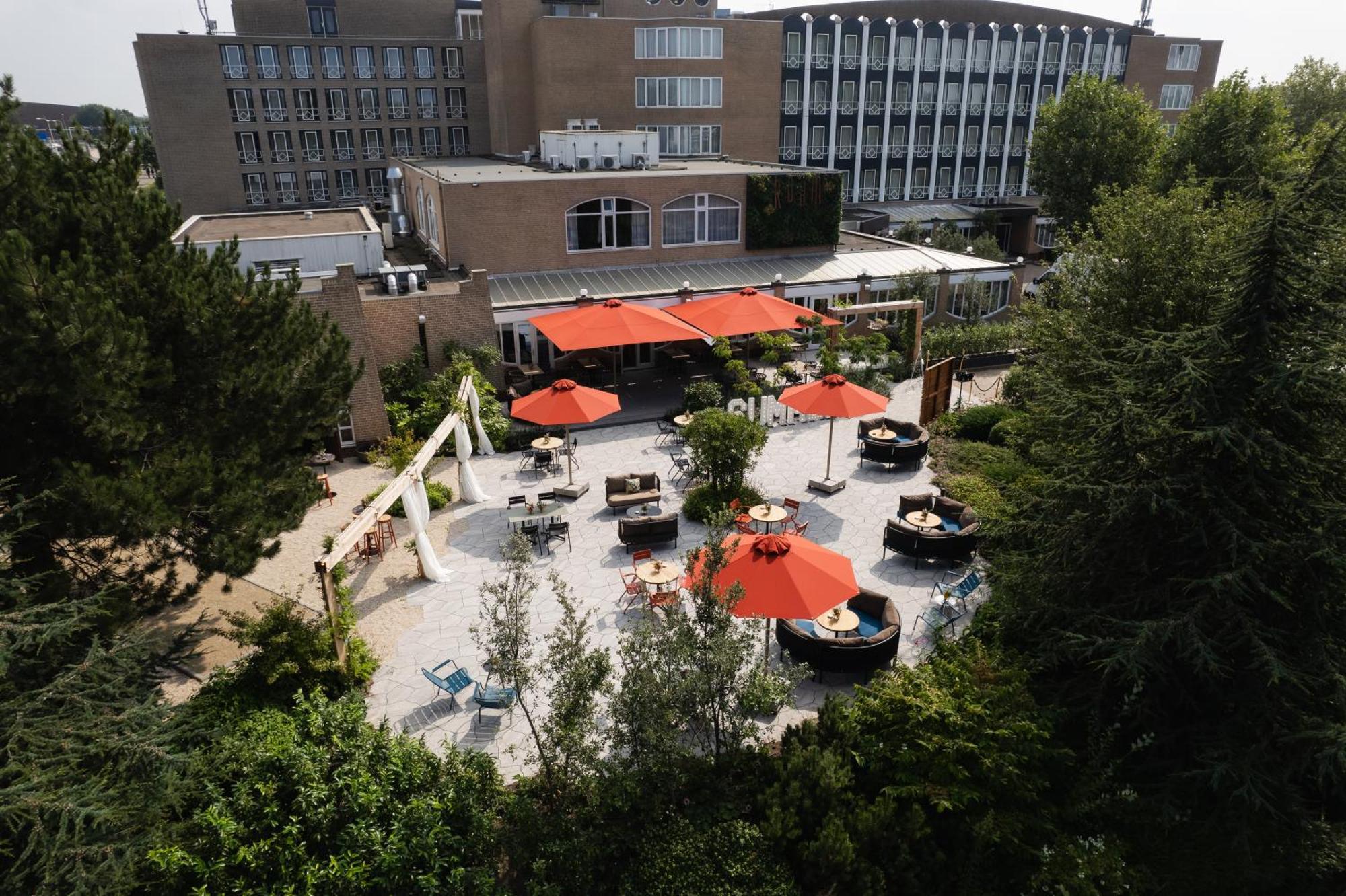 Carlton Oasis Hotel Spijkenisse Exterior photo