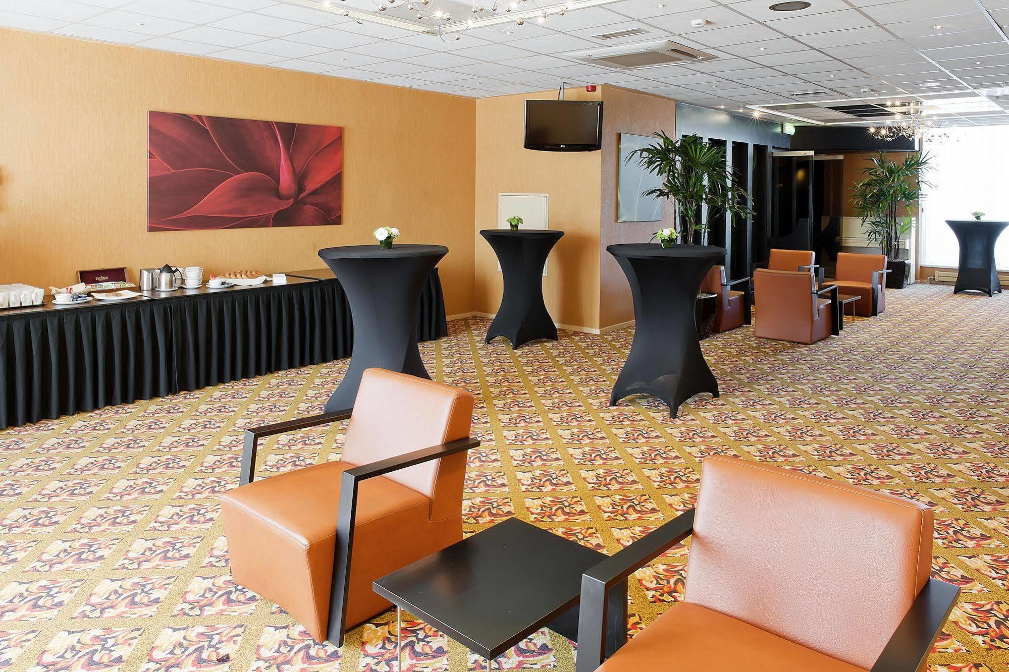 Carlton Oasis Hotel Spijkenisse Exterior photo